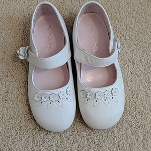 Toddler Girl Dress Shoes. Size 11.